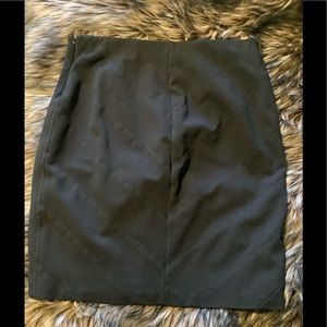 White House Black market basic black skirt